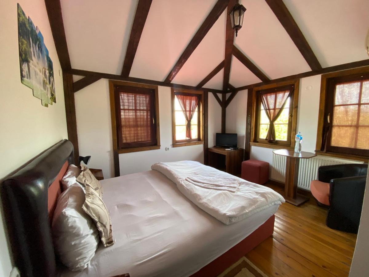 Hotel Etno Selo Timcevski Vojnik Екстер'єр фото