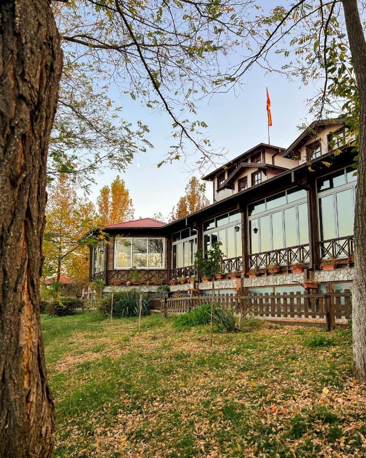 Hotel Etno Selo Timcevski Vojnik Екстер'єр фото